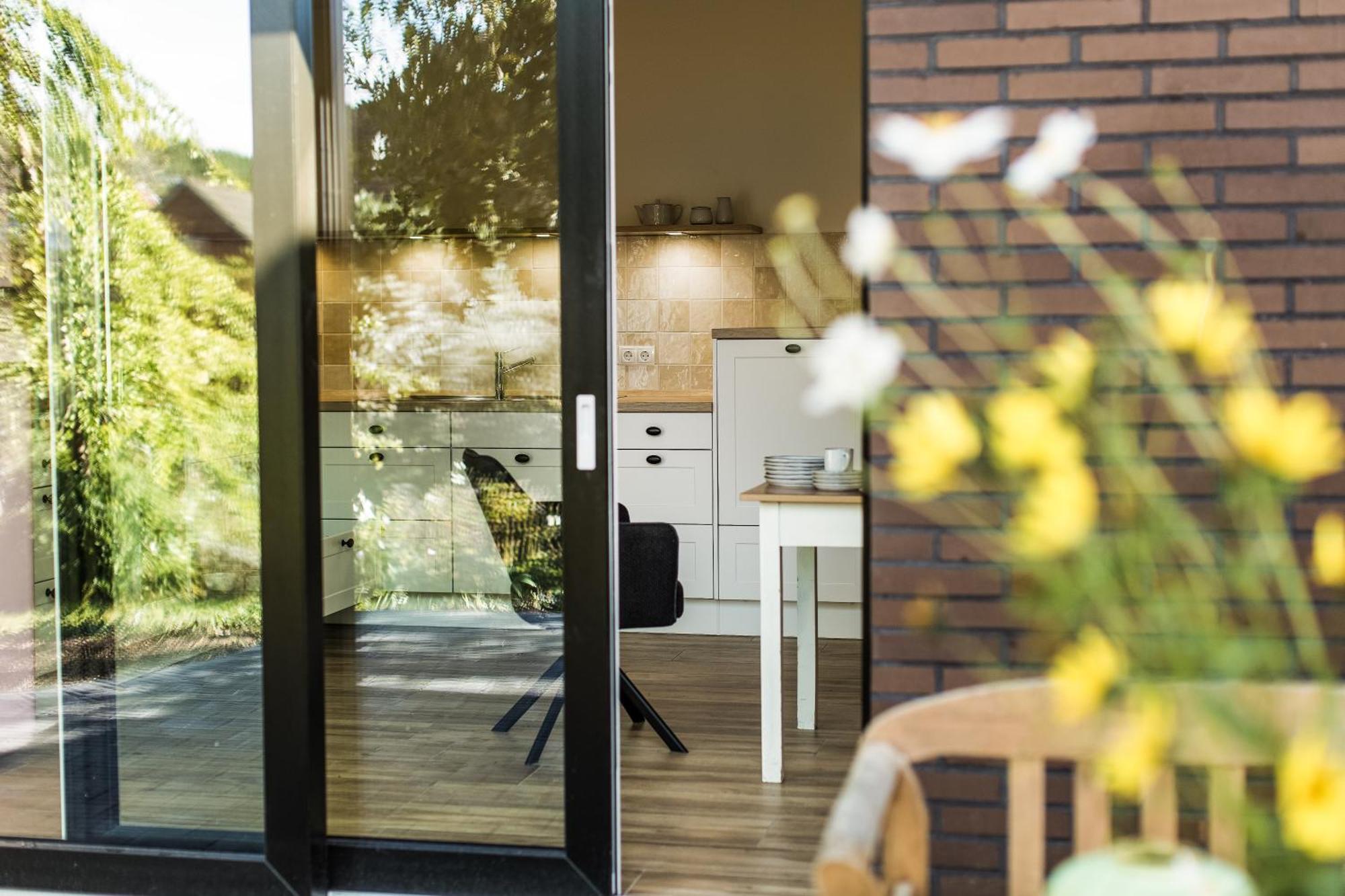 Ferienhaus "Sonne Im Gruenen" Lindern Buitenkant foto